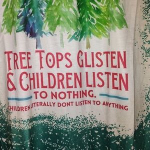 🌟Colorful Tree Graphic Women's Tee SMALL PTP 19"